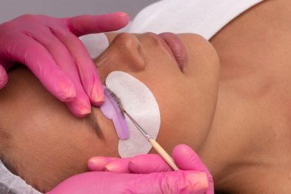 Formation au rehaussement de cils : développez votre activité beauté
