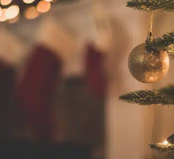 Pourquoi offrir une croix en or à Noël est un choix intemporel et symbolique ?